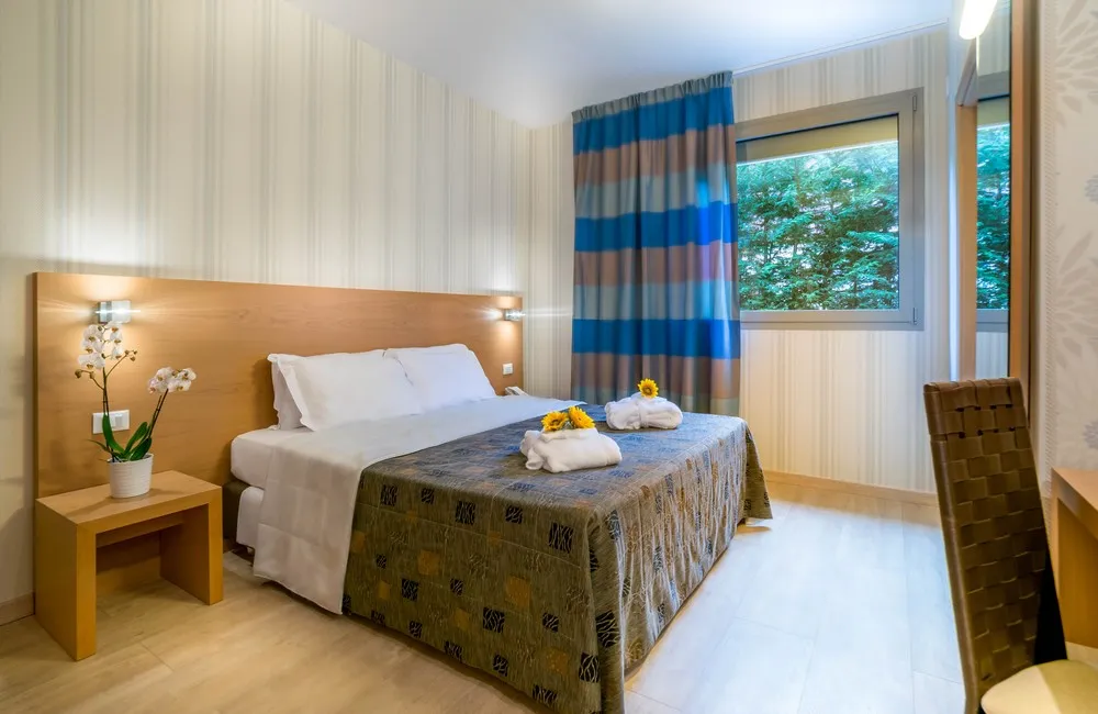 rinnovare il look hotel con nuovi pavimenti e carta da parati - Nanni Giancarlo