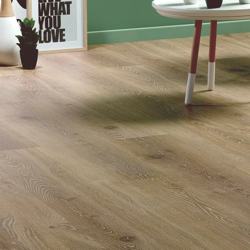 Immagine con pavimento in laminato rovere tinto effetto parquet Parkover