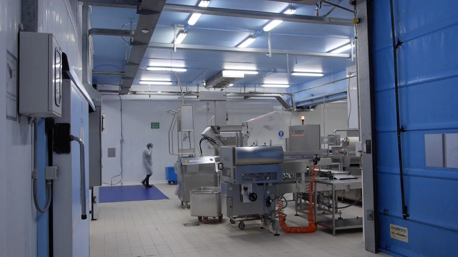 pavimentazione capannoni e officine in pvc ad incastro  pavimento per capannone, pavimento industriali, pavimento industriale interno