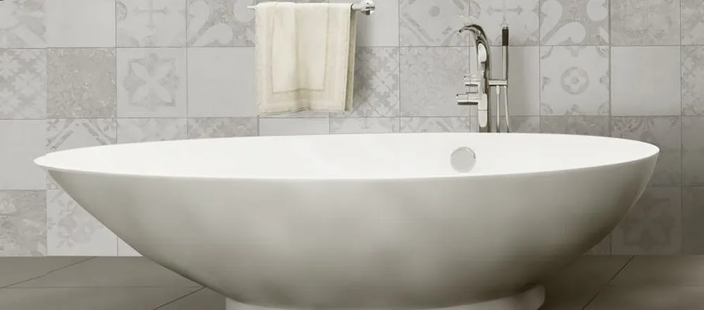 Carta da parati per il bagno senza cambiare piastrelle bagno