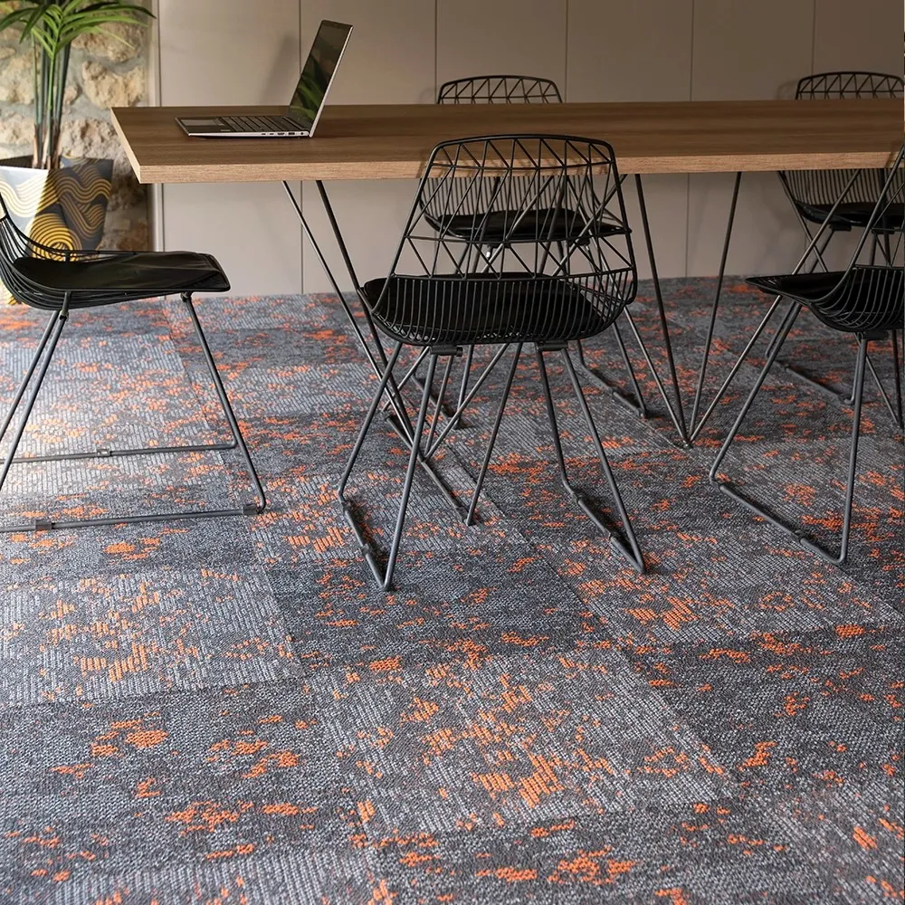 pavimenti modulari moquette fantasia stock moquette senza incollare moquette