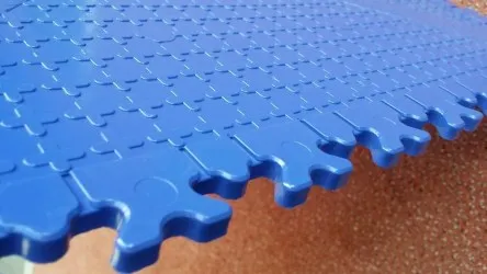 Tile HD piastrella auto posante - Particolare del retro e degli incastri