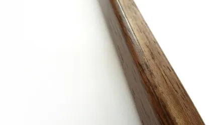 Angolare paraspigoli in legno