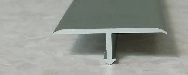  T26 | Giunti di dilatazione pavimento flottante
