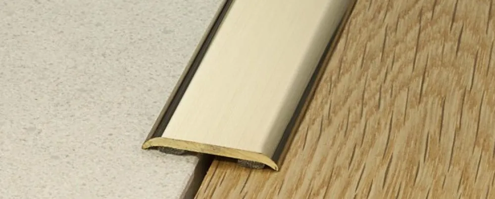 SOGLIA 30F | Profilo ottone per pavimenti